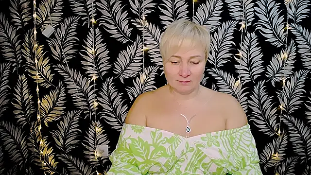 Olivia playful online show from 12-30-24, 12:20