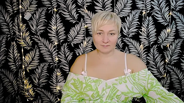 Olivia playful online show from 01-04-25, 12:16