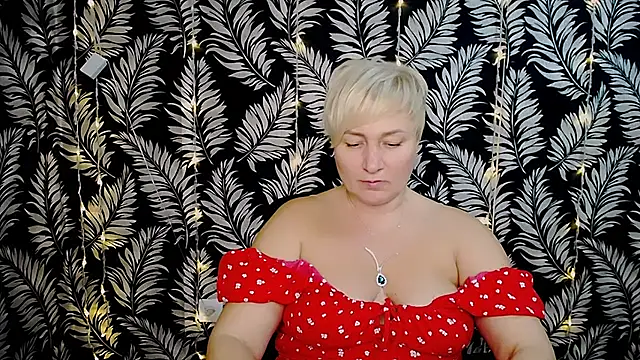 Olivia playful online show from 01-20-25, 03:28