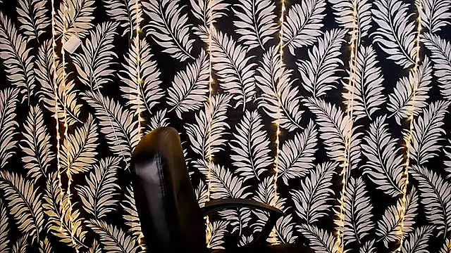 Olivia playful online show from 02-03-25, 12:03