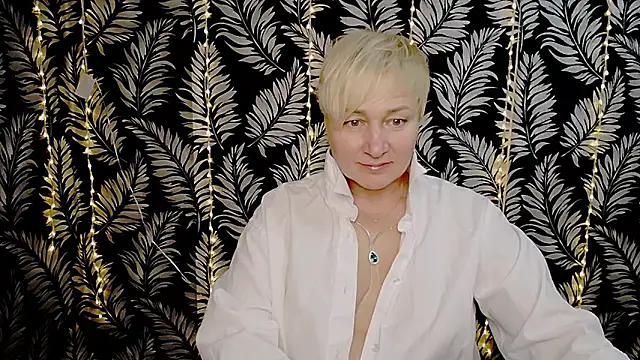 Olivia playful online show from 03-06-25, 03:13