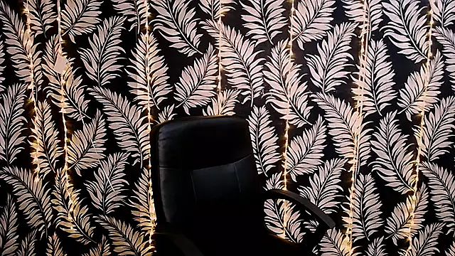 Olivia playful online show from 03-08-25, 12:20