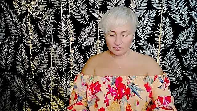 Olivia playful online show from 10-27-25, 12:42