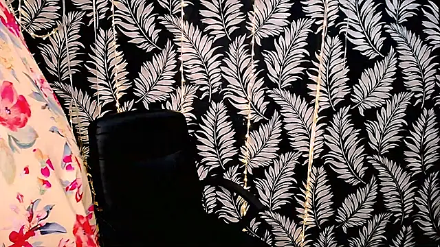 Olivia playful online show from 01-08-26, 12:40