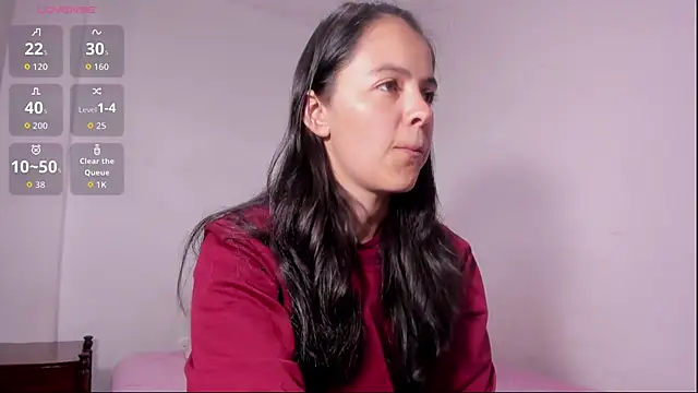 Snapshot of sarasweet_4 chatting on 11-26-25, 05:47 sarasweet 4 online show from 11-26-25, 05:47