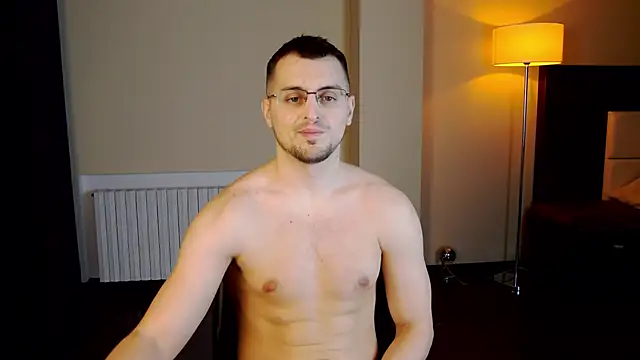 Snapshot of Friend12321 chatting on 02-13-25, 02:12 Friend12321 online show from 02-13-25, 02:12