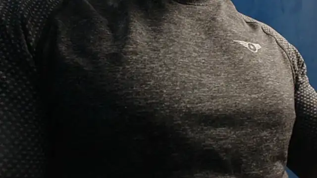 Snapshot of alex_blu chatting on 02-02-26, 06:17 alex blu online show from 02-02-26, 06:17