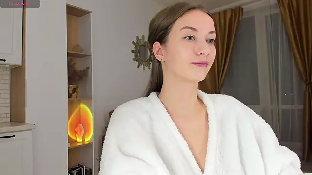 Snapshot of Kelly_Summers chatting on 02-04-25, 04:39 Kelly Summers online show from 02-04-25, 04:39