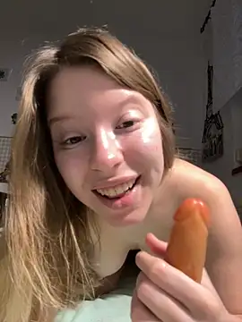 kimczii online show from 04-07-26, 06:25