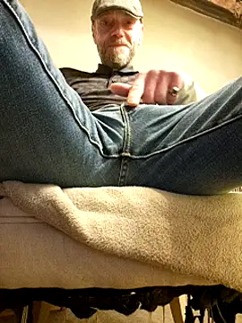 eddouxxx78 online show from 12-28-24, 09:31