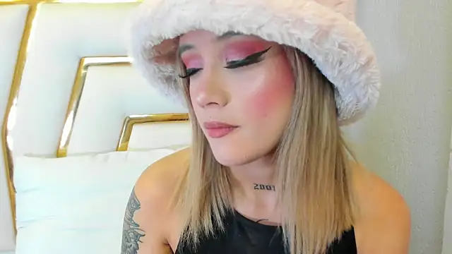 Sabrina Cole online show from 12-21-24, 03:36