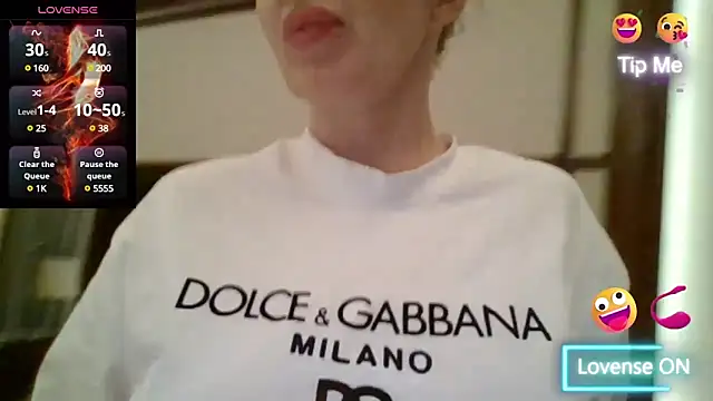 Snapshot of Allys chatting on 02-02-25, 02:48 Allys online show from 02-02-25, 02:48