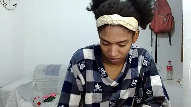 angelamarie1 online show from 10-15-25, 11:10