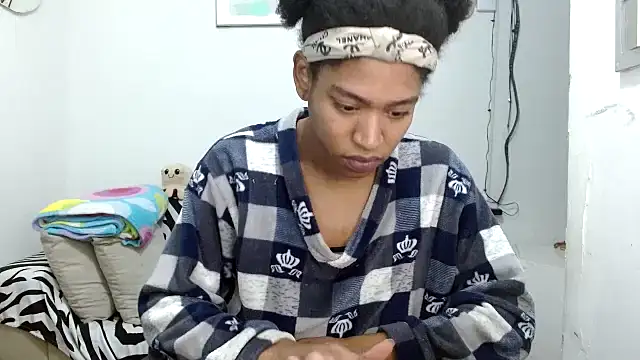 angelamarie1 online show from 02-08-26, 12:25