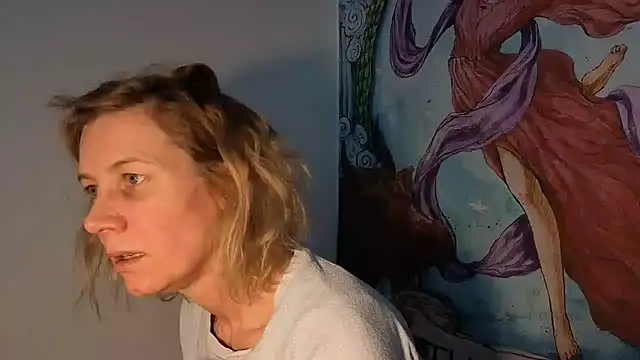 Snapshot of Lola_Belgium chatting on 05-10-26, 06:07 Lola Belgium online show from 05-10-26, 06:07