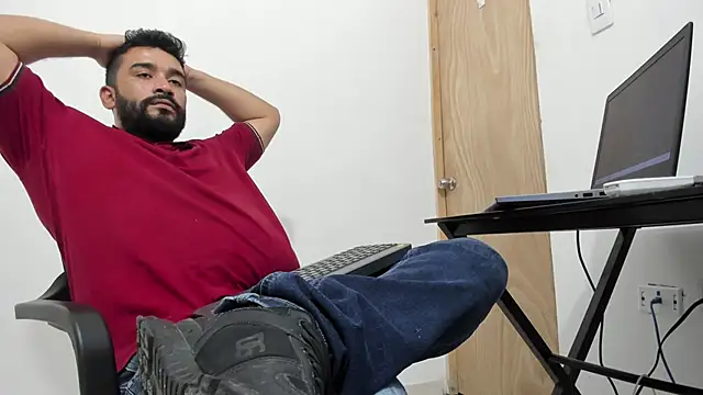 isearchcompany online show from 11-06-25, 02:34