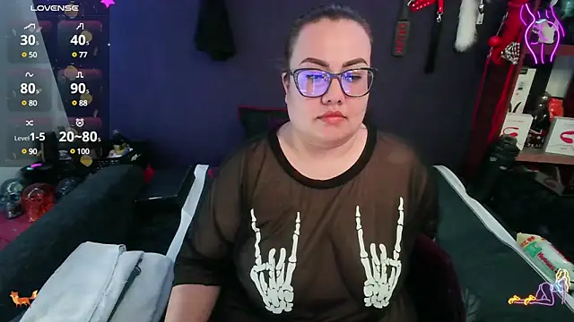 foxbell lt online show from 12-18-24, 03:04