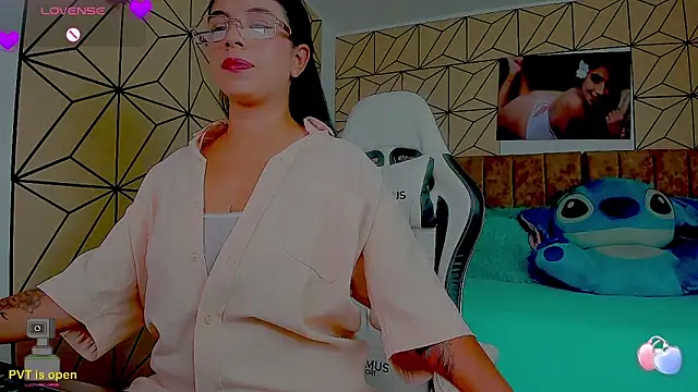 vane lopez  online show from 03-23-26, 07:29