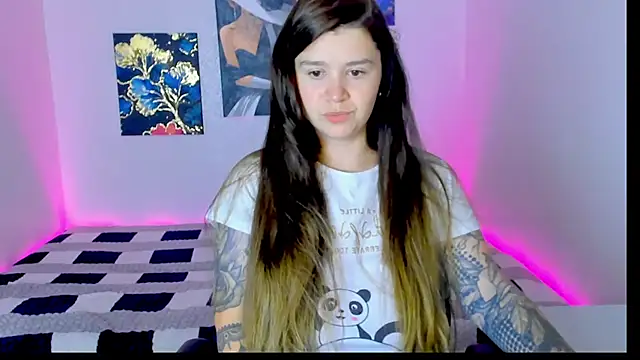 AmellyMilly online show from 09-23-25, 12:02