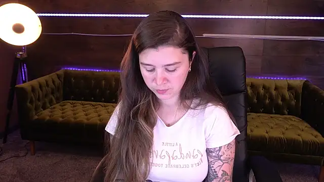 AmellyMilly online show from 09-23-25, 12:52