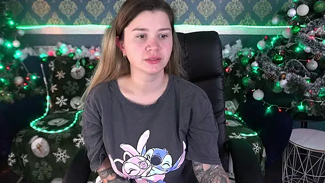 AmellyMilly online show from 12-18-25, 07:53