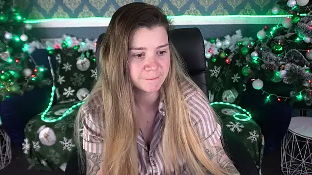 AmellyMilly online show from 12-22-25, 01:41