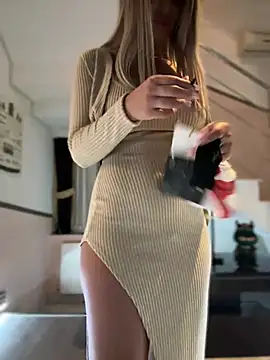 KirstieVegas online show from 01-20-25, 08:18