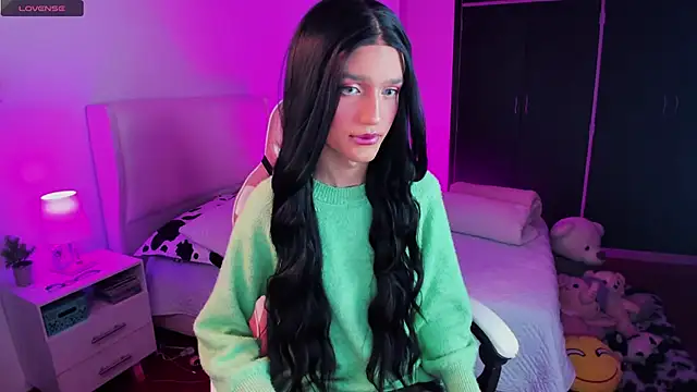 Ainhoads online show from 11-25-25, 08:47