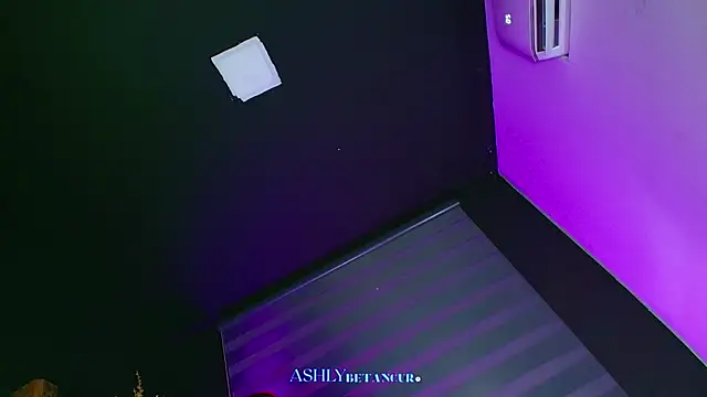 AshlyBetancurX online show from 02-01-26, 10:41
