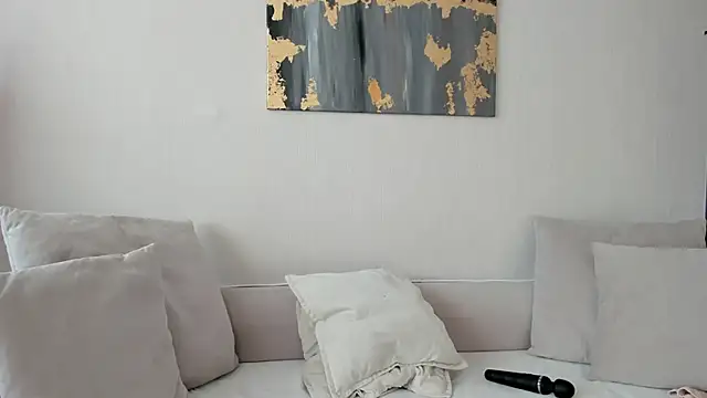 Snapshot of Mia_Callme chatting on 03-07-25, 12:45 Mia Callme online show from 03-07-25, 12:45