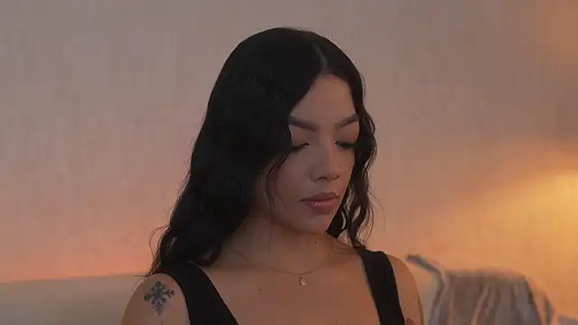 sarah hiill online show from 03-14-26, 07:19