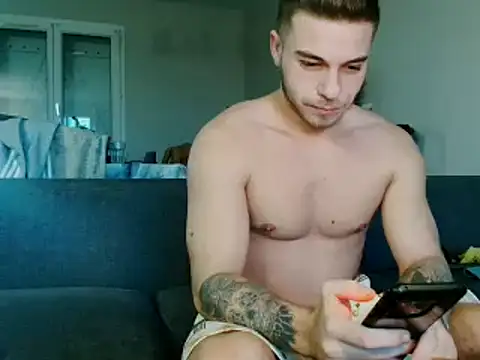 Snapshot of Elkafit28 chatting on 01-17-26, 07:57 Elkafit28 online show from 01-17-26, 07:57