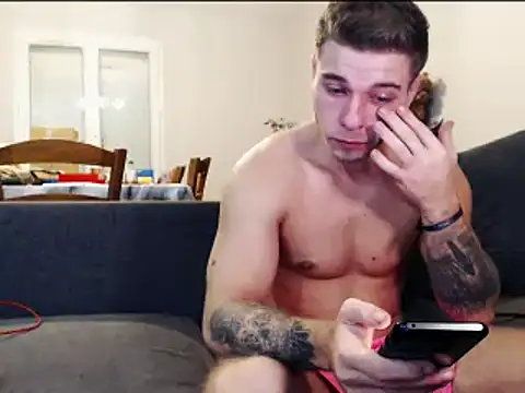 Snapshot of Elkafit28 chatting on 02-25-26, 08:40 Elkafit28 online show from 02-25-26, 08:40