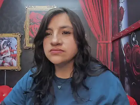 Snapshot of AmaiaDavies chatting on 12-05-24, 01:47 AmaiaDavies online show from 12-05-24, 01:47