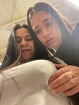 Reggie-Liam online show from 12-18-24, 11:19