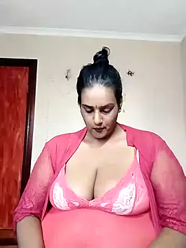 NWC4LYF online show from 05-27-26, 06:32