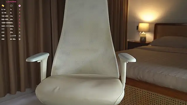 Vivian cb online show from 10-18-25, 07:42