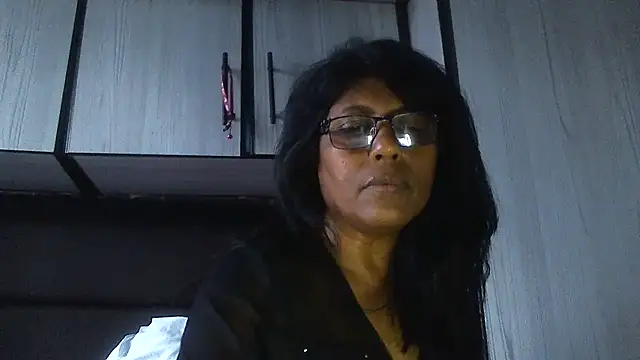 MsAttitude online show from 01-10-25, 02:55