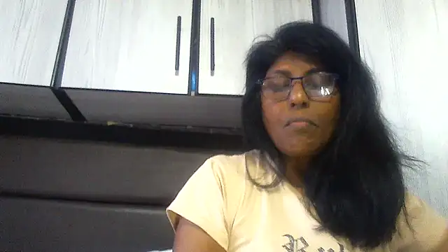 MsAttitude online show from 02-03-25, 08:57