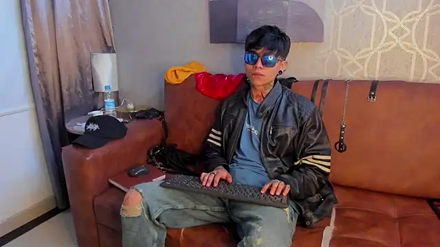 AcidMilo online show from 12-07-24, 02:46