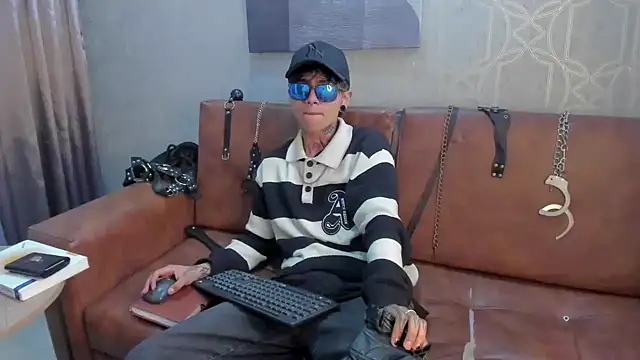 AcidMilo online show from 12-09-24, 01:02