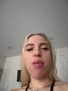 pinkstar  online show from 11-21-25, 06:01