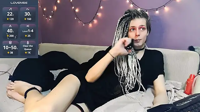 Littlepinkcat online show from 03-14-25, 04:30