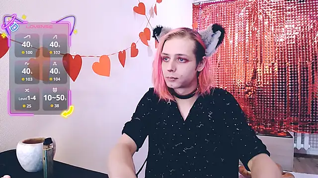 Littlepinkcat online show from 02-23-26, 12:09