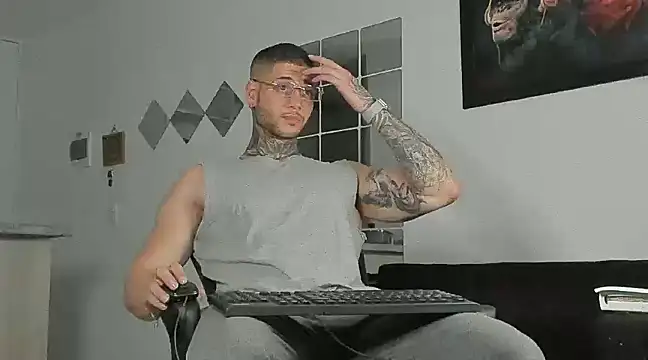 Snapshot of _jamesleandros1 chatting on 02-28-25, 03:37 jamesleandros1 online show from 02-28-25, 03:37