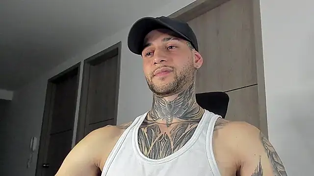 Snapshot of _jamesleandros1 chatting on 09-24-25, 02:48 jamesleandros1 online show from 09-24-25, 02:48