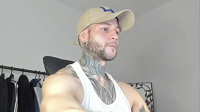 Snapshot of _jamesleandros1 chatting on 11-07-25, 04:45 jamesleandros1 online show from 11-07-25, 04:45