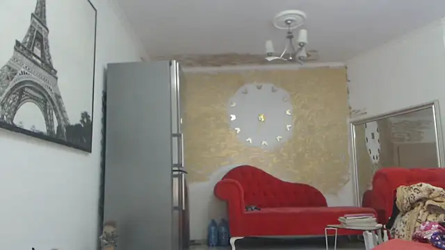 Snapshot of AnnaBellaLuckyXOXO chatting on 02-17-26, 10:01 AnnaBellaLuckyXOXO online show from 02-17-26, 10:01