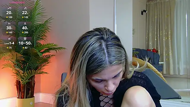 Avril Cyrus online show from 03-19-26, 08:40