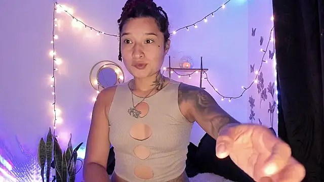 Eva Lee  online show from 02-12-25, 04:23